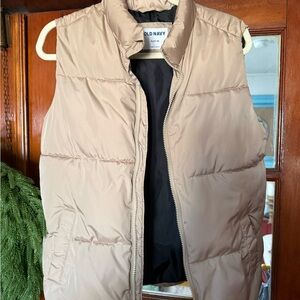Old Navy Beige and Black Puffer Vest